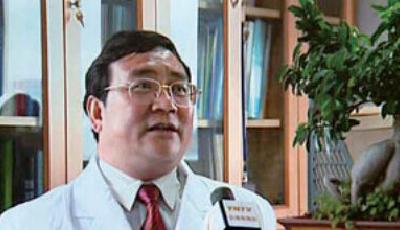 云南一醫院院長收受100套房產100個停車位