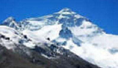 科學(xué)家：尼泊爾地震后珠峰高度降低2.5厘米