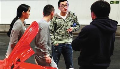 鳥巢飆車司機照片曝光 1人綽號"大天"(圖)