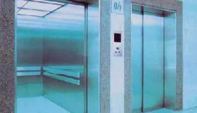 全國人大法工委否決"電梯傷人物管先賠"建議