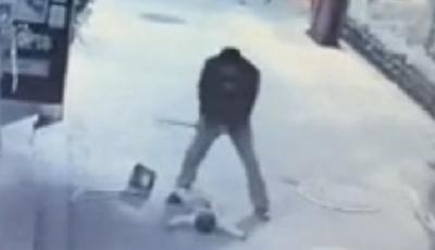 當街飛踹暴打2歲男童者疑考學失敗致精神分裂