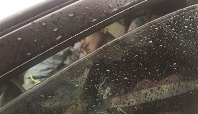 父親駕駛過程中剎車猝死 網民：為保女兒的命？