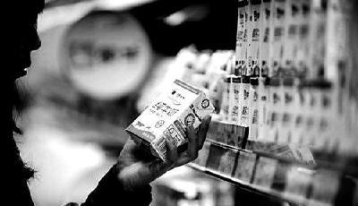 乳業“秋意濃” 市場不景氣奶企減產救市