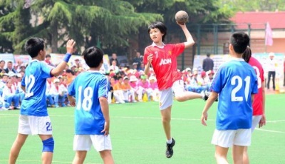 青岛镇江路小学：打造手球特色 为学生幸福人生奠基