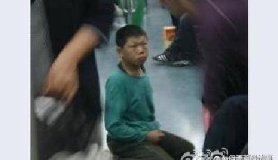 乞討人員恥笑警察：你沒資格管我 我一天“收入”670元