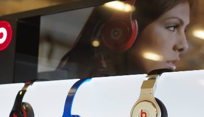 魔聲配件授權(quán)被蘋(píng)果撤銷(xiāo) 或因起訴Beats遭報(bào)復(fù)