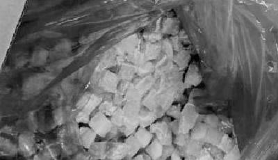 寧波查獲32噸“僵尸”木瓜冰凍已超5年