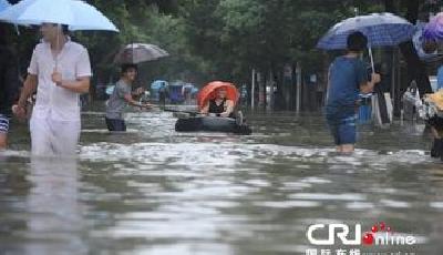 臺(tái)風(fēng)“彩虹”今正面襲粵西 海上旅游觀光停止