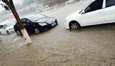 北京遭遇今年來最強降雨 專家稱與“7·21”大不同