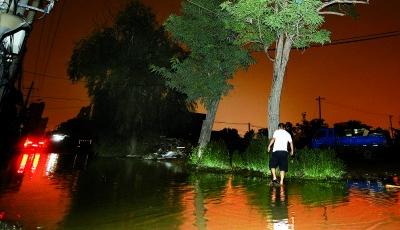 北京預計夜間出現暴雨 5萬余人應急備勤(圖)