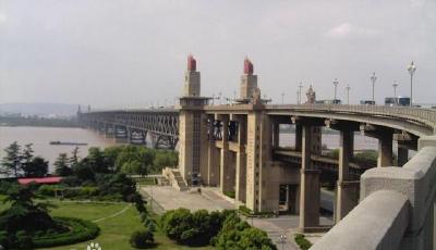 多一次的機會 少女投江奇跡生還 且行且珍惜！