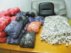 揭走私燕窩利益鏈:每公斤差價近萬元 質量難保