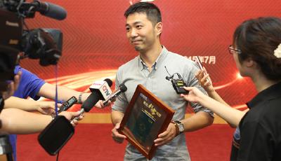 青島創客聯盟揭牌  海爾創客獲首批創客護照