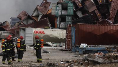 驚心動魄24小時：天津濱海爆炸搶險救援紀實 