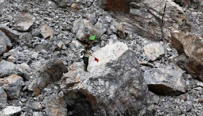 陜西山體滑坡64人被埋逾90小時 未發現生命跡象