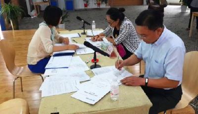 人社部：事業(yè)單位技術(shù)人員創(chuàng)業(yè)可“留職不停薪”