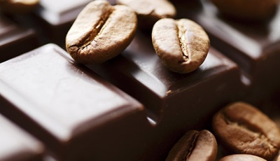 黑巧克力延緩衰老！完美夜宵補充營養不長胖
