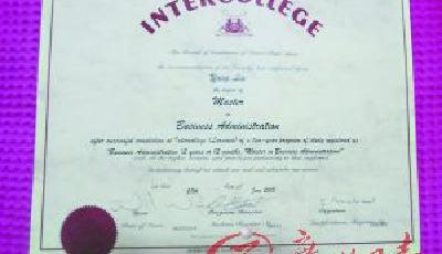 女子3年海外就讀花10萬學(xué)費 歸國學(xué)歷不被認可