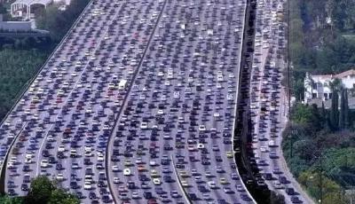 打個賭，國慶期間你一定會看到這十條新聞