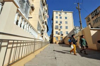 市北遼寧路街道改建大連路28號院 35年老樓變臉