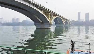 柳州市長肖文蓀落水身亡 當地否認其被查