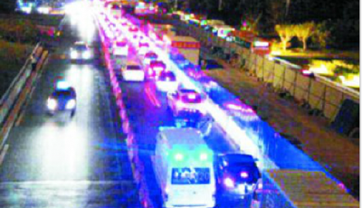 120晚高峰搶行山東路百車讓道 女孩得到及時救治