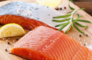 三文魚(yú)食用7問(wèn) 脂肪越多營(yíng)養(yǎng)價(jià)值越高嗎
