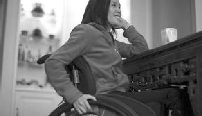 單仁平：桑蘭不易，對她宜多點同情少點苛責(zé)