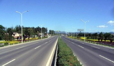 青島80余條道路全部整修完工 七成位于老城區(qū)