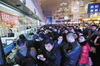 春運熱門票3分鐘“秒光” 網(wǎng)友吐槽驗證碼晃瞎眼