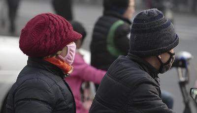 上海空氣嚴重污染黃色預警 中小學停止戶外活動