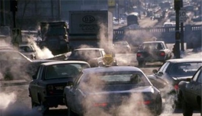 發改委：油價暫緩調整 污染嚴重以油價促環境保護