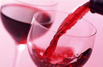 6成葡萄酒實際酒精含量平均超標0.42%