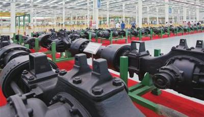 青島汽車產業航母加速崛起 新能源汽車前景可期