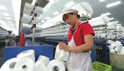 青島紡織業的“織線舞蹈”