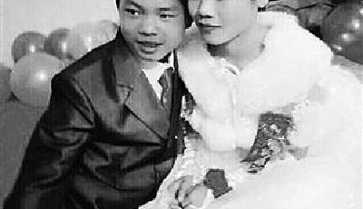 廣西16歲新郎欲外出打工 因?yàn)闆]錢暫時(shí)不要小孩
