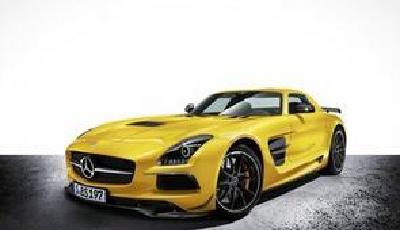 女子31萬買奔馳 首次保養發動機內現一斤白糖