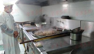 吃得安全 青岛开展中小学校食品安全专项检查