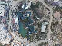 上海迪士尼“奇幻城堡”拆腳手架露真容 