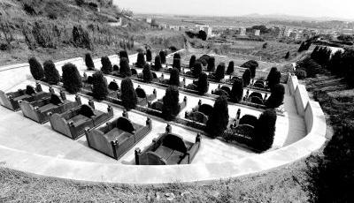 國家5A景區藏豪華活人墓 私家陵園占地3千平