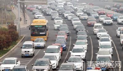 太原封殺“滴滴”快車專車 市民舉報(bào)一輛獎(jiǎng)100元