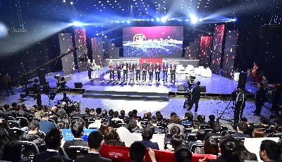 同绘逆势出击画卷  合谱城市创新篇章