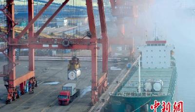 出口呈逐月回穩勢頭 二季度中國出口有望逐漸回穩