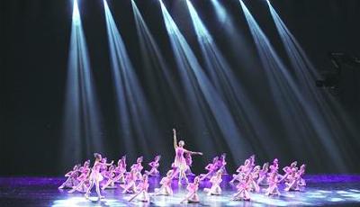 全国五艺展昨在青闭幕