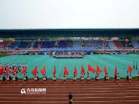 青岛中学生运动会开幕 青春脚步赛场飞扬(图)
