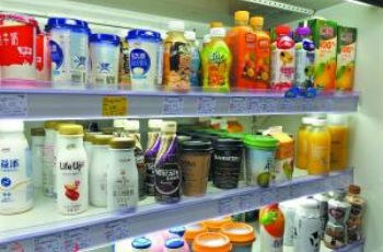 “無(wú)糖”其實(shí)還有糖 酷夏飲料別被標(biāo)簽忽悠