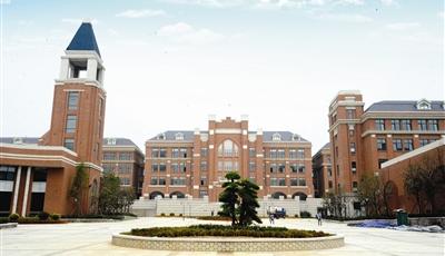 青岛九中，百年老校展新姿 