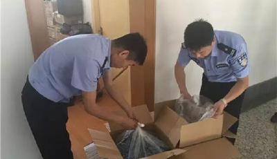 浙江警方查獲1億多粒毒膠囊 鉻含量超標或致癌