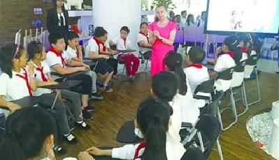 两年内1400名音体美教师“下乡”