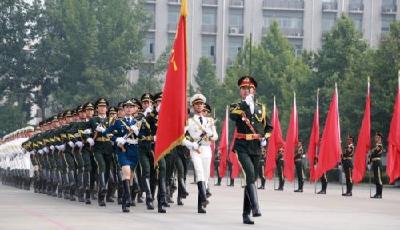 海爾集團(tuán)為三軍儀仗隊(duì)送清涼 一流品牌助力國家名片